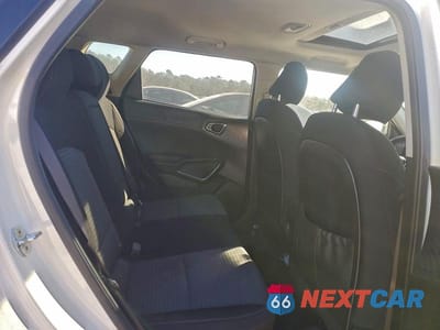 Zdjęcie 10 z 12 samochodu: 2022 KIA SOUL EX VIN:KNDJ33AU7N7166206 - miniatura