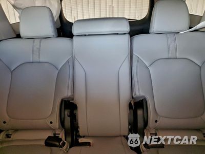 Zdjęcie 10 z 15 samochodu: 2025 HONDA PILOT TOURING VIN:5FNYG2H78SB030427 - miniatura