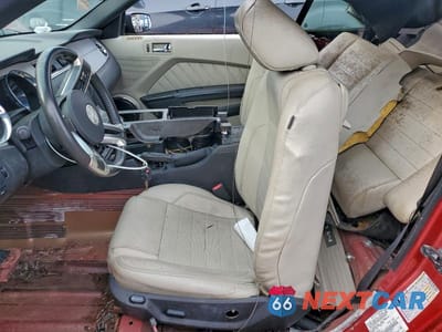 Zdjęcie 7 z 11 samochodu: 2010 FORD MUSTANG VIN:1ZVBP8EN5A5167561 - miniatura