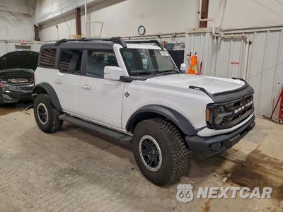 Czwarte zdjęcie samochodu z boku: 2024 FORD BRONCO OUTER BANKS VIN:1FMDE8BH8RLA06513 - miniatura