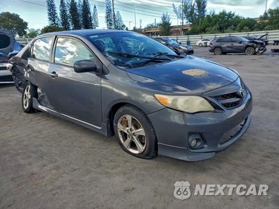Czwarte zdjęcie samochodu z boku: 2013 TOYOTA CORROLA VIN:5YFBU4EE7DP151132 - miniatura