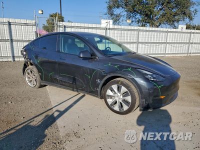 Czwarte zdjęcie samochodu z boku: 2024 TESLA MODEL Y VIN:7SAYGDED2RF039353 - miniatura