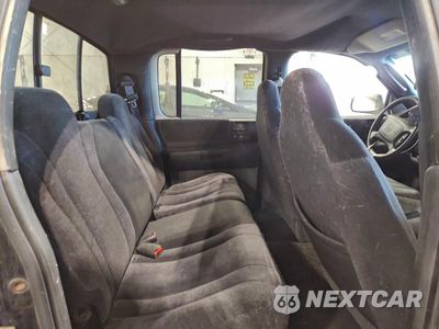 Zdjęcie 10 z 12 samochodu: 2004 DODGE DAKOTA QUAD SPORT VIN:1D7HG38N54S740191 - miniatura