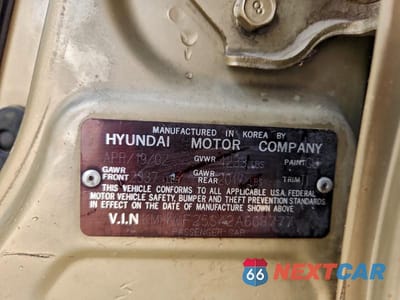Zdjęcie 12 z 12 samochodu: 2002 HYUNDAI SONATA BASE VIN:KMHWF25S42A668777 - miniatura