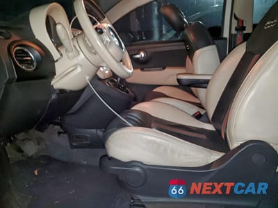 Zdjęcie 7 z 13 samochodu: 2012 FIAT 500 LOUNGE VIN:3C3CFFCR4CT229110 - miniatura