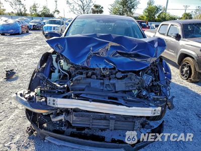 Piąte zdjęcie samochodu w środku: 2018 HONDA CR-V EXL VIN:7FARW2H84JE092815 - miniatura
