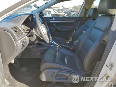 Zdjęcie 7 z 14 samochodu: 2010 VOLKSWAGEN JETTA SE VIN:3VWRZ7AJ9AM145868 - miniatura