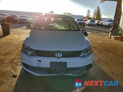 Piąte zdjęcie samochodu w środku: 2013 VOLKSWAGEN JETTA BASE VIN:3VW1K7AJ8DM241674 - miniatura