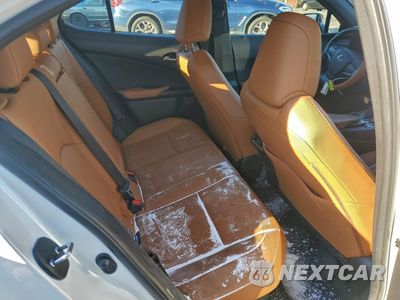 Zdjęcie 10 z 13 samochodu: 2020 LEXUS UX 250H VIN:JTHP9JBHXL2035004 - miniatura
