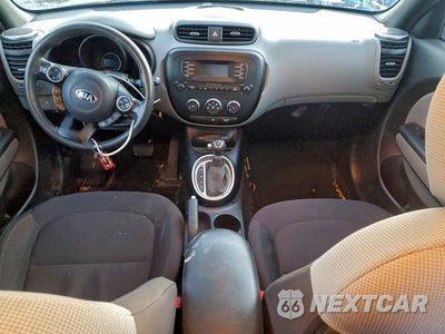 Zdjęcie 8 z 13 samochodu: 2015 KIA SOUL VIN:KNDJN2A2XF7130403 - miniatura