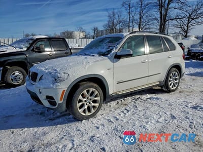2013 BMW X5 XDRIVE35I 5UXZV4C58D0B01110 - główne zdjęcie licytacji z USA - miniatura
