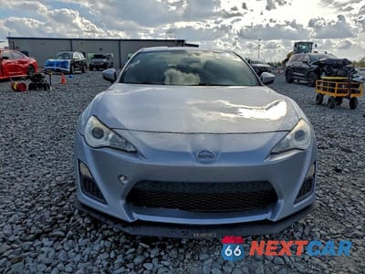 Piąte zdjęcie samochodu w środku: 2015 SCION FR-S BASE VIN:JF1ZNAA10F8711655 - miniatura