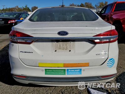 Zdjęcie 6 z 12 samochodu: 2017 FORD FUSION SE HYBRID VIN:3FA6P0LU1HR409744 - miniatura