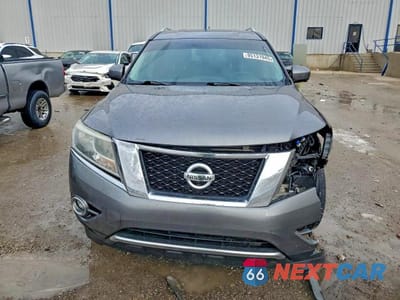 Piąte zdjęcie samochodu w środku: 2016 NISSAN PATHFINDER SL VIN:5N1AR2MM9GC660108 - miniatura