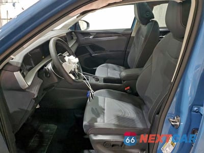 Zdjęcie 7 z 13 samochodu: 2025 VOLKSWAGEN TIGUAN SE VIN:3VVMR7RM2SM008639 - miniatura