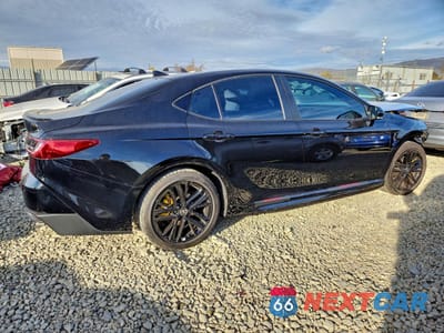 Trzecie zdjęcie samochodu z tyłu: 2026 TOYOTA CAMRY XSE VIN:4T1DAACK1TU226106 - miniatura