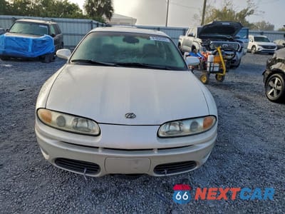 Piąte zdjęcie samochodu w środku: 2002 OLDSMOBILE AURORA VIN:1G3GR64H524208491 - miniatura