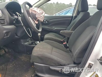 Zdjęcie 7 z 14 samochodu: 2017 NISSAN VERSA S VIN:3N1CN7AP6HL845262 - miniatura