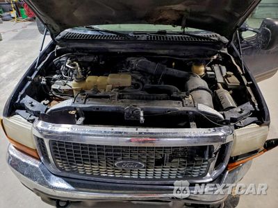 Zdjęcie 12 z 13 samochodu: 2001 FORD EXCURSION LIMITED VIN:1FMNU43S51EA01031 - miniatura