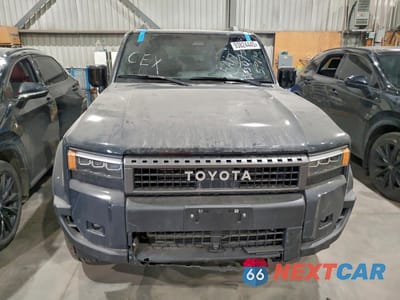 Piąte zdjęcie samochodu w środku: 2024 TOYOTA LAND CRUISER BASE VIN:JTEABFAJ7RK005895 - miniatura
