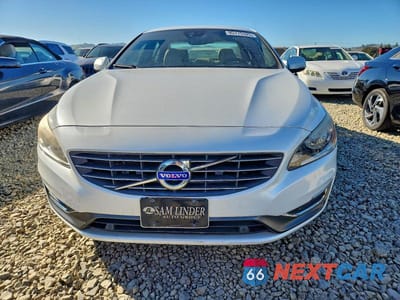 Piąte zdjęcie samochodu w środku: 2015 VOLVO S60 PREMIER VIN:YV126MFK4F2357146 - miniatura