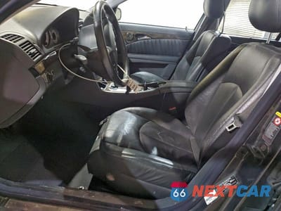 Zdjęcie 7 z 11 samochodu: 2004 MERCEDES-BENZ E 320 VIN:WDBUF65J84A544829 - miniatura