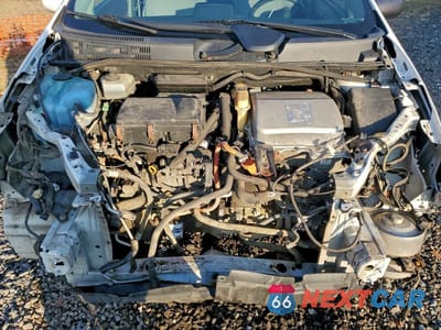 Zdjęcie 11 z 13 samochodu: 2004 TOYOTA PRIUS BASE VIN:JTDKB20U640026111 - miniatura