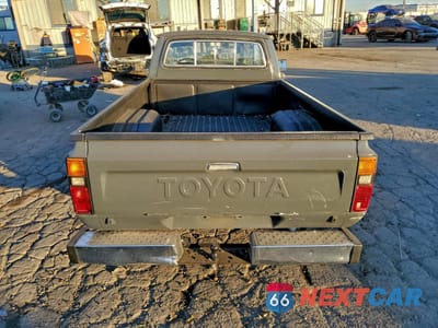 Zdjęcie 6 z 13 samochodu: 1983 TOYOTA PICKUP 1/2 TON RN44 VIN:JT4RN44D6D1150319 - miniatura