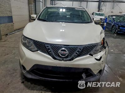 Piąte zdjęcie samochodu w środku: 2017 NISSAN ROGUE SPORT S VIN:JN1BJ1CR7HW132240 - miniatura