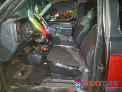 Zdjęcie 7 z 14 samochodu: 2000 CHEVROLET SILVERADO K1500 VIN:2GCEK19T8Y1263274 - miniatura