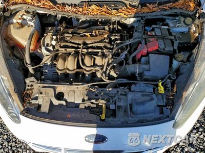 Zdjęcie 11 z 12 samochodu: 2016 FORD FIESTA SE VIN:3FADP4EJ6GM150696 - miniatura