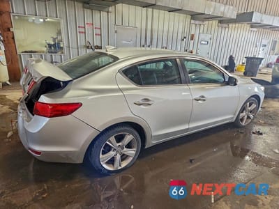 Trzecie zdjęcie samochodu z tyłu: 2014 ACURA ILX 20 VIN:19VDE1F32EE000132 - miniatura
