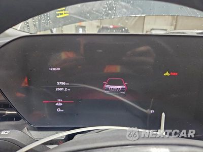 Zdjęcie 9 z 12 samochodu: 2025 AUDI Q6 E-TRON PRESTIGE VIN:WA134BGF5SA014961 - miniatura