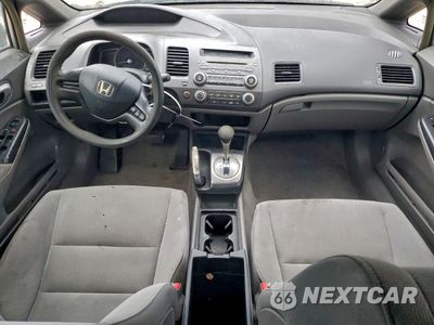 Zdjęcie 8 z 12 samochodu: 2008 HONDA CIVIC LX VIN:1HGFA16538L030606 - miniatura