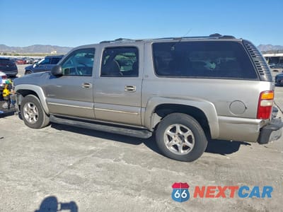 Drugie zdjęcie samochodu z przodu: 2001 CHEVROLET SUBURBAN VIN:3GNEC16T31G128368 - miniatura