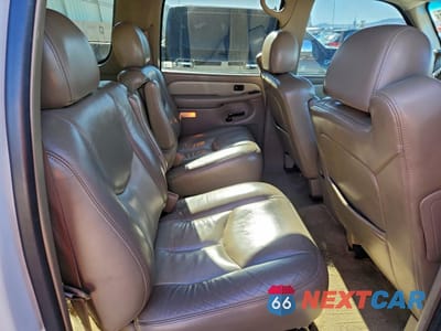 Zdjęcie 11 z 15 samochodu: 2003 GMC YUKON XL DENALI VIN:1GKFK66U53J333833 - miniatura