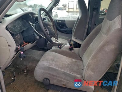 Zdjęcie 7 z 12 samochodu: 1998 MAZDA B4000 CAB PLUS VIN:4F4ZR17X5WTM15836 - miniatura