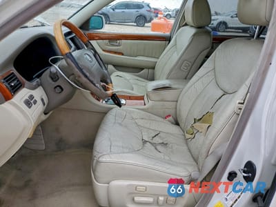 Zdjęcie 7 z 13 samochodu: 2004 LEXUS LS 430 VIN:JTHBN36F840152202 - miniatura