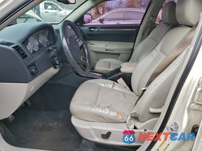 Zdjęcie 7 z 11 samochodu: 2007 CHRYSLER 300 TOURING VIN:2C3KA53G27H900551 - miniatura