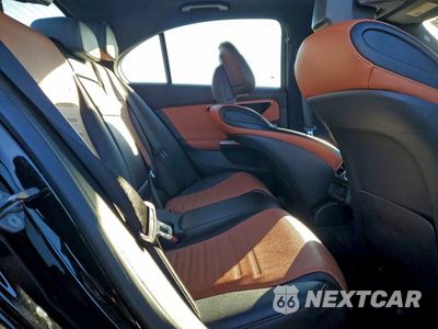 Zdjęcie 10 z 11 samochodu: 2023 MERCEDES-BENZ C 300 4MATIC VIN:W1KAF4HB5PR074784 - miniatura