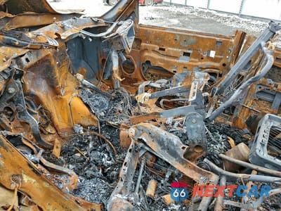 Zdjęcie 7 z 11 samochodu: 2005 CHEVROLET SILVERADO K1500 VIN:2GCEK13T151180547 - miniatura