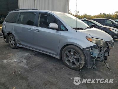 Czwarte zdjęcie samochodu z boku: 2012 TOYOTA SIENNA SPORT VIN:5TDXK3DC8CS210622 - miniatura