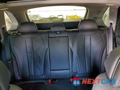 Zdjęcie 10 z 12 samochodu: 2016 BMW X5 XDR40E VIN:5UXKT0C57G0S75316 - miniatura