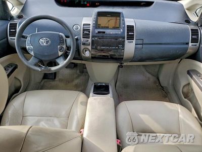 Zdjęcie 8 z 11 samochodu: 2008 TOYOTA PRIUS VIN:JTDKB20U887741002 - miniatura