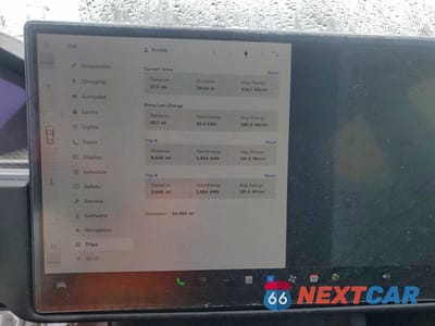 Zdjęcie 9 z 13 samochodu: 2022 TESLA MODEL S VIN:5YJSA1E66NF462290 - miniatura