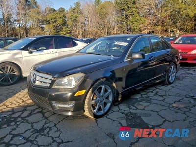 2014 MERCEDES-BENZ C 250 WDDGF4HB1EG254136 - główne zdjęcie licytacji z USA - miniatura
