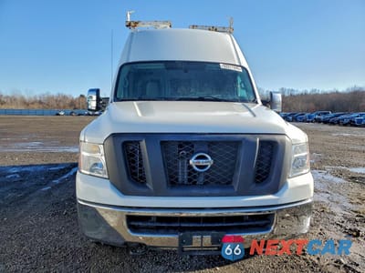 Piąte zdjęcie samochodu w środku: 2018 NISSAN NV 2500 S VIN:1N6AF0LY1JN809190 - miniatura
