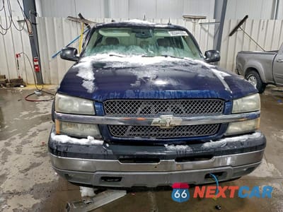 Piąte zdjęcie samochodu w środku: 2005 CHEVROLET SILVERADO K1500 VIN:1GCEK19B55E327594 - miniatura