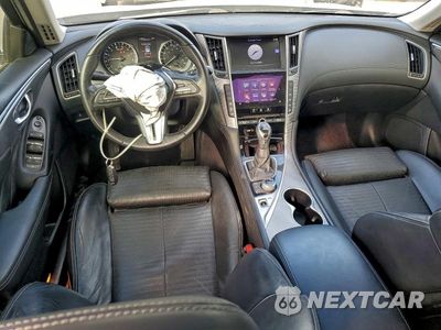 Zdjęcie 8 z 12 samochodu: 2018 INFINITI Q50 LUXE VIN:JN1EV7AP3JM354314 - miniatura