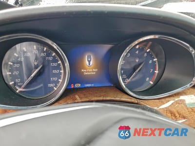 Zdjęcie 9 z 13 samochodu: 2014 MASERATI QUATTROPORTE S VIN:ZAM56RRA4E1084180 - miniatura